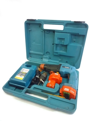 makita/マキタ 充電式ハンマドリル 16mm HR161D バッテリー/充電器/ケース付き 電動工具 動作品　/SR1