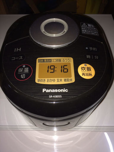 美品　パナソニック Panasonic SR-KB055 3合 ダイヤモンド釜　 IH ジャー  炊飯器　　2017年製　調布市