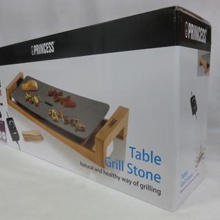 取りに来れる方限定！2017年製PRINCESSのテーブルグリルストーンです！