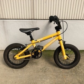 DURCUS ONE RECTUS KIDS 12インチ (室内保管、子供用自転車)