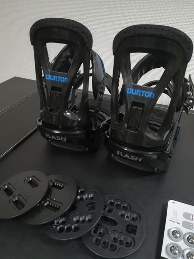 いラインアップ 美品】BURTON FLASH ビンディング Sサイズ スノーボード