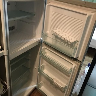 (取引中)無料で冷蔵庫お譲り致します。