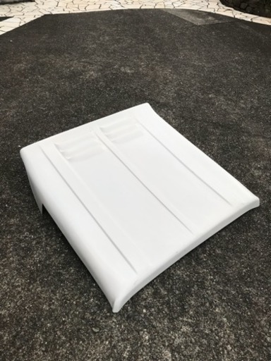 ジムニー 幌車JA１１ FRPトップ 新品 未使用 ですが 右端にヒビが有ります 神経質な方は ご遠慮下さい