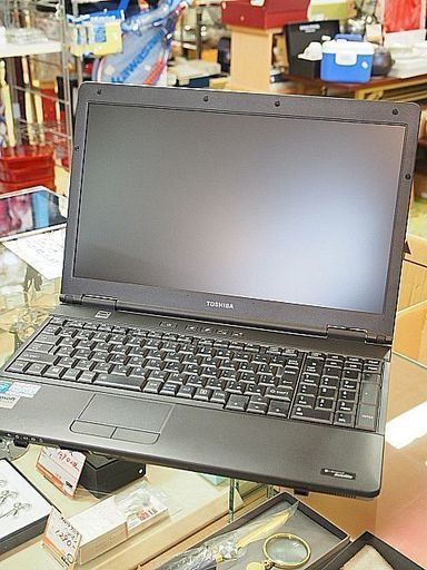 ☆限定特典追加☆東芝Satellite B452/H ノートパソコン win10home Celeron 1000M-1800Mhz M4G HDD320G DVD 15.6インチ無線LAN外付