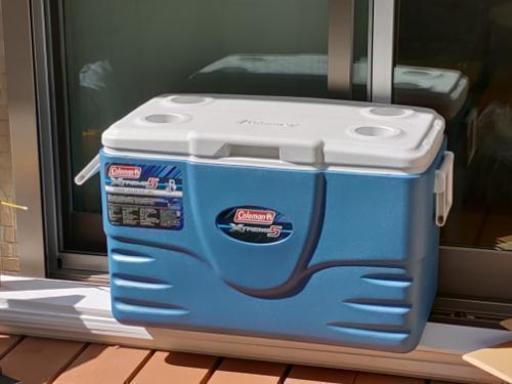 コールマン　Coleman 52QT エクストリームクーラー　マリンブルー(未使用)