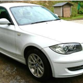 BMW116i e87 4ドアハッチバック