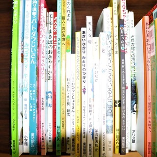 童話館ぶっくくらぶセレクションの絵本131冊；大きなイチゴ（2-3才）～小さいミカン(7-8才途中）