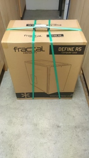 【未使用品】Fractal Design Define R5 ブラック