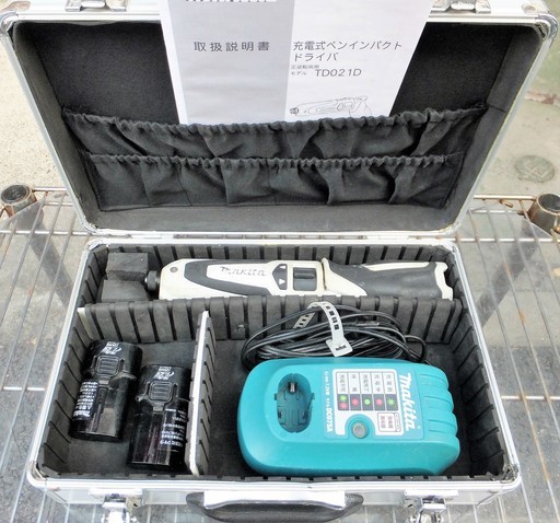 マキタ Makita Td021dsw 充電式 ペンインパクトドライバ アルミケース付 ロボコン 港南台のその他の中古あげます 譲ります ジモティーで不用品の処分 マキタ Makita Td021dsw 充電式 ペンインパクトドライバ アルミケース付 ロボコン 港南台のその他の中古あげます 譲ります ジモティーで不用品の処分