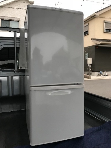 取引中2013年製パナソニック冷凍冷蔵庫138L。千葉県内配送無料。設置無料。