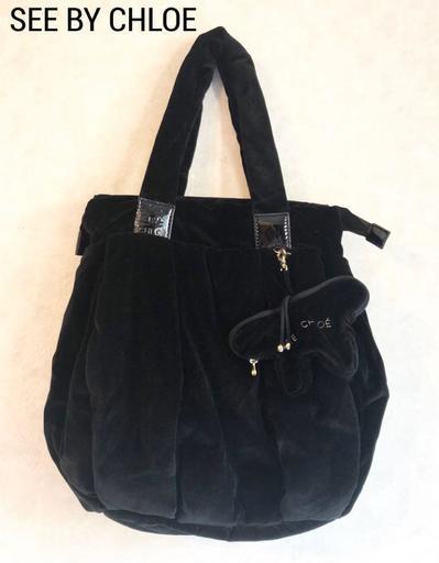SEE BY CHLOE　ベロアバッグ　バタフライモチーフ付き