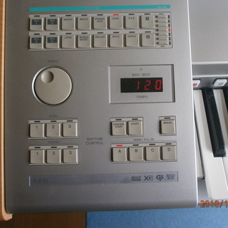 ヤマハエレクトーンSTAGEA ELS01  04製　美品