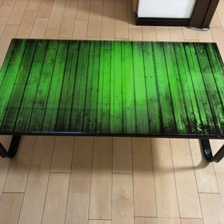 希少ガラスのセンターテーブル