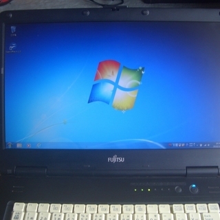 【お買い得】　Windows7 ノートパソコン　FMV-A629...