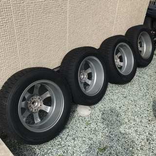 スタッドレスタイヤ☆215/60R16☆バリ山