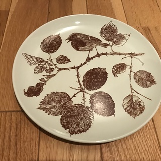 北欧で買ったNYMOLLEの絵皿