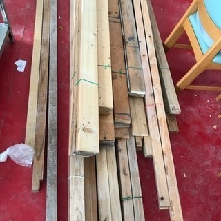 木材  （板、柱等）引取限定