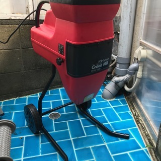 キンボシ 音の静かな粉砕機グリーンミル MLG-1520 枝の粉砕に キンボシ 音の静かな粉砕機グリーンミル MLG-1520 枝の粉砕に