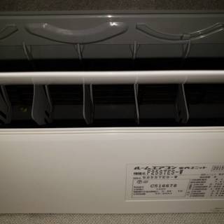 ルームエアコン　DAIKIN　2.5ｋｗ　2015年　F25STES