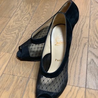 ルブタン‼️【引き取りのみ】