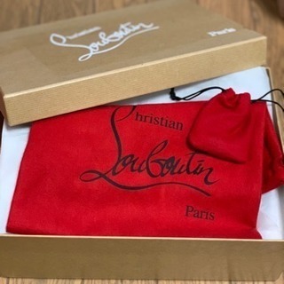 ルブタン‼️【引き取りのみ】