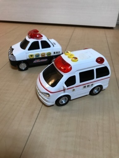 西松屋 パトカー 救急車 しの 曽根のおもちゃの中古あげます 譲ります ジモティーで不用品の処分 西松屋 パトカー 救急車 しの 曽根のおもちゃの中古あげます 譲ります ジモティーで不用品の処分