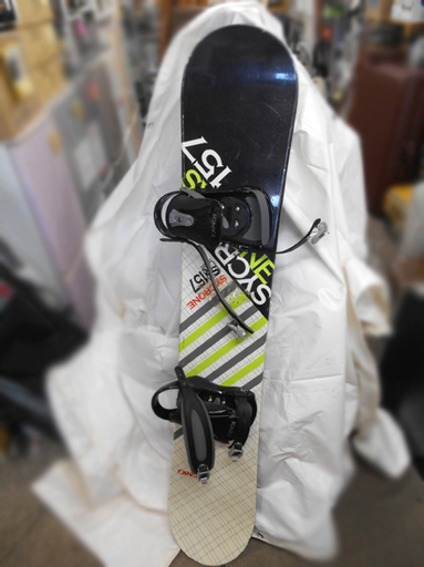 【お得最新品】イグニオスノーボード157cm スノーボード