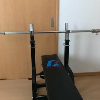 トレーニングベンチ、バーベル50kg