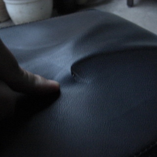 複数のトレーニングが自宅で出来る大型トレーニングマシーン　中古