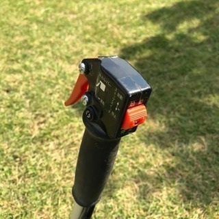 草刈り機 (ダイキ製)