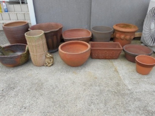 植木鉢  計11個　3,500円