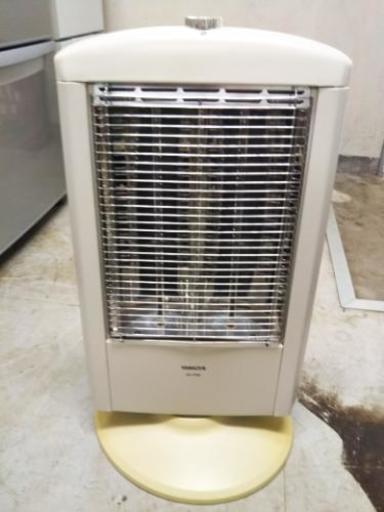 【リサイクルショップ八光、配達設置Ok 】山善(YAMAZEN)  遠赤外線カーボンヒーター(900/450W　2段階切替式)  DC-P09(W) ホワイト