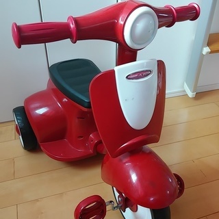 海外製  幼児向け  三輪車  室内使用のみ　