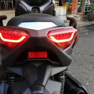 ヤマハ　XMAX250　新車