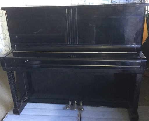 KAWAI アップライトピアノ KS1
