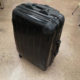黒 スーツケース 4輪 ハードケース