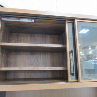 取りに来れる方限定！河口家具のスライド扉のカップボード！
