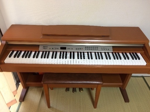 電子ピアノ