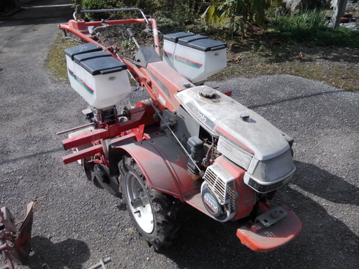 クボタテーラーTG620他