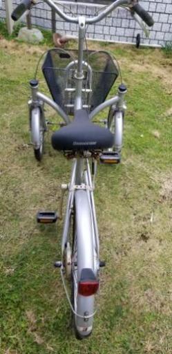 更に値下げしました】希少 購入 前輪二輪タイプ三輪車(大人用) 