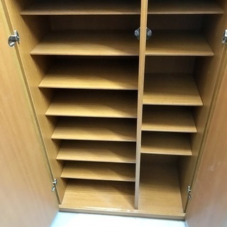 中古品　下駄箱