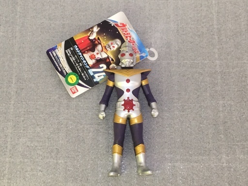 新品 値下交渉ok 送料無料 ウルトラ ヒーローシリーズ 24 ウルトラマンキングフィギア人形プレミア希少品 フェフ兄 Fsn 八雲のおもちゃ ヒーロー遊び の中古あげます 譲ります ジモティーで不用品の処分