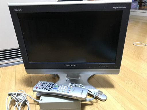 シャープの小型テレビ Aquos Lc 16e5 Gumby 光が丘のテレビの中古あげます 譲ります ジモティーで不用品の処分