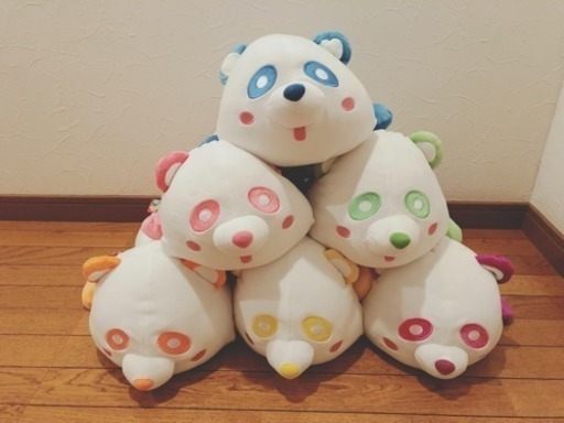 モチモチ寝そべりえーパンダ