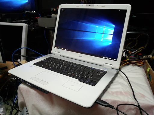 ノートパソコン NEC LaVie LL850/M SSD64GB Windows10 32Bit 　　[取引中]