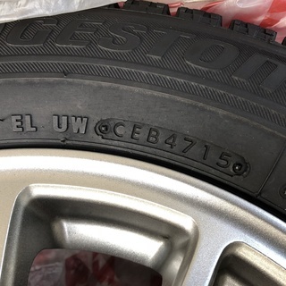 冬タイヤ4本（ホイール付）165/70R14　美品