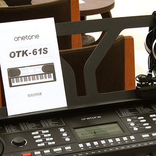 新品 ONETONE ワントーン 61鍵 電子キーボード OTK-61S 入門セット！