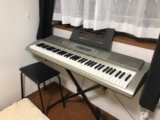 CASIO キーボードWK200
