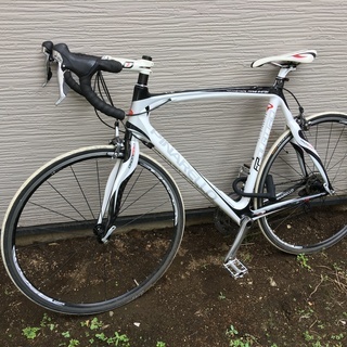 定価30万 フルカーボン PINARELLO FP QUATTRO / ピナレロ エフピー