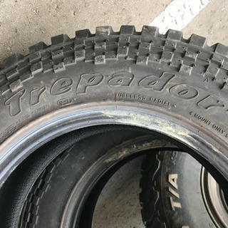 マッドタイヤ マキシス トレパドール 中古